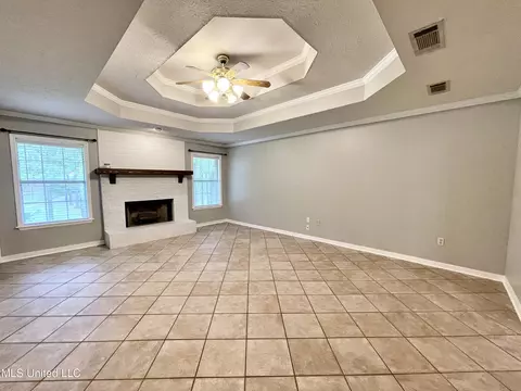 Living - 258 Hebron Hill Dr, Brandon, MS 39042 photo 1 of 1