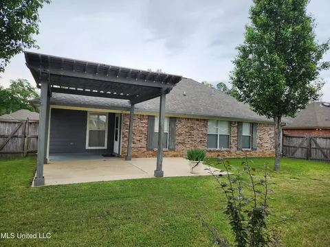 Exterior - 370 Greystone Pointe, Terry, MS 39170 photo 4 of 8