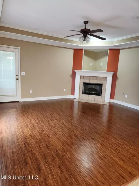 Living - 370 Greystone Pointe, Terry, MS 39170 photo 1 of 1