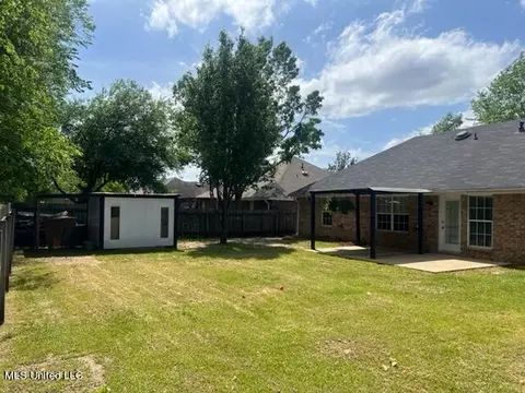 Exterior - 720 Prominence Dr, Flowood, MS 39232 photo 8 of 17