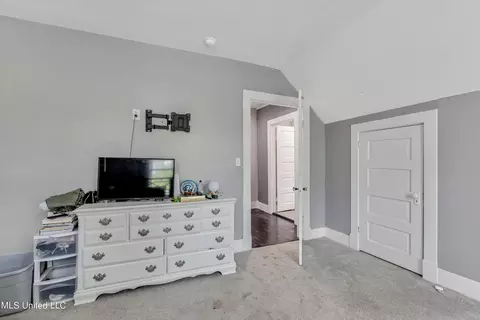 Bedroom - 114 Willow St, D'lo, MS 39062 photo 7 of 7