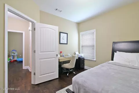Bedroom - 3880 River Trace Dr, Biloxi, MS 39532 photo 4 of 7