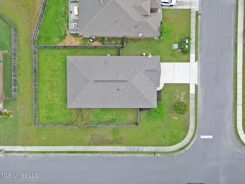 Floorplan - 3880 River Trace Dr, Biloxi, MS 39532 photo 2 of 2