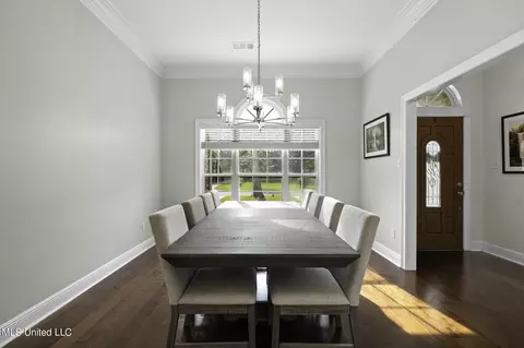 Dining - 47 Mansfield Rd, Picayune, MS 39466 photo 2 of 4