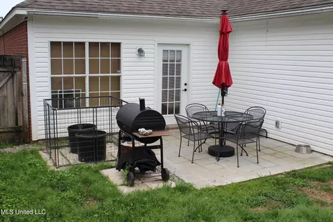 Exterior - 171 Commonwealth Ave, Brandon, MS 39047 photo 2 of 4