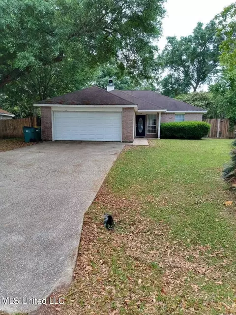 11709 Quail Creek Dr, Ocean Springs, MS 39564