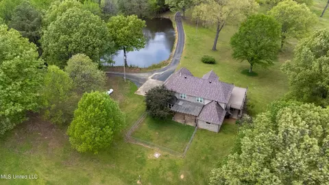 View/Area - 3555 Bright Rd, Hernando, MS 38632 photo 6 of 8