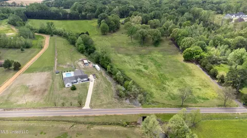 View/Area - 3555 Bright Rd, Hernando, MS 38632 photo 7 of 8