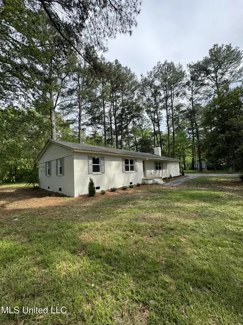 Exterior - 2902 Nolan Rd, Olive Branch, MS 38654 photo 3 of 19