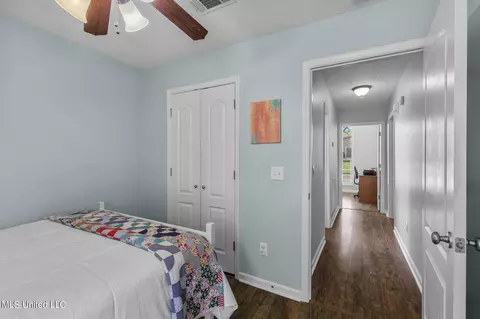 Bedroom - 907 Fairview Pl, Brandon, MS 39047 photo 5 of 5