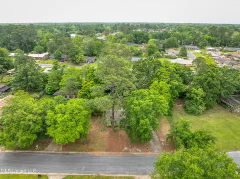 View/Area - 217 Shalimar Dr, Long Beach, MS 39560 photo 1 of 6