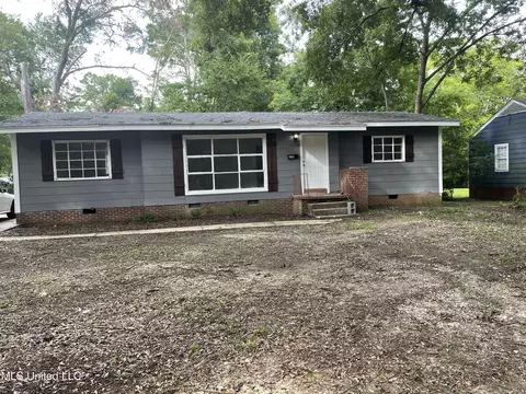 236 Iris Ave, Jackson, MS 39206 photo 1