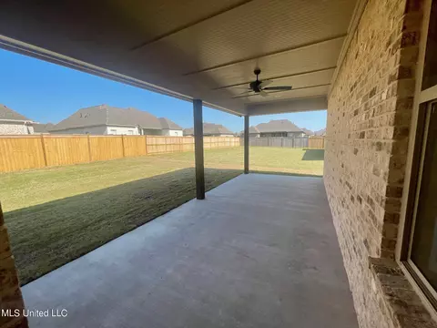 Exterior - 921 Glenwild Cir, Canton, MS 39046 photo 3 of 5
