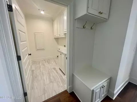 Other - 917 Glenwild Cir, Canton, MS 39046 photo 6 of 12