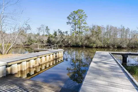 View/Area - 6093 Apache Dr, Kiln, MS 39556 photo 1 of 3