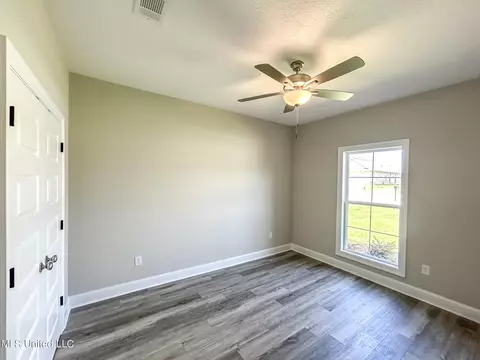 931 Riverside Ln, Pearl, MS 39208 photo 12