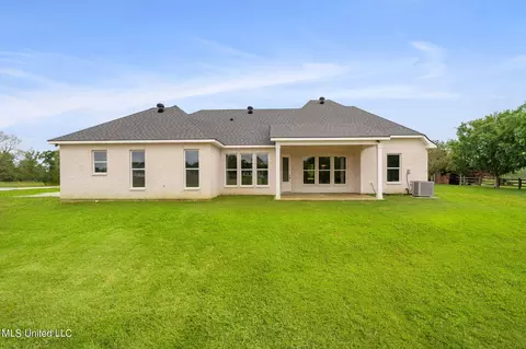 Exterior - 5 S Caesar Dr, Carriere, MS 39426 photo 12 of 13