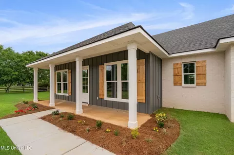 Exterior - 5 S Caesar Dr, Carriere, MS 39426 photo 7 of 13