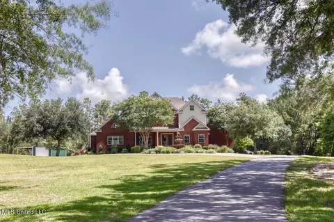9007 Rivers End Rd, Moss Point, MS 39562 photo 1