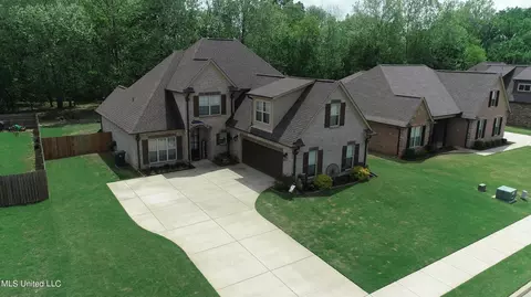 Exterior - 3485 Tates Way, Hernando, MS 38632 photo 3 of 9