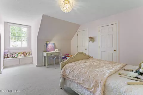 Bedroom - 19 Sheffield Ct, Jackson, MS 39211 photo 5 of 5