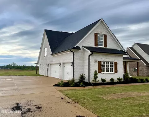 Exterior - 1810 Baisley Dr, Nesbit, MS 38651 photo 4 of 6