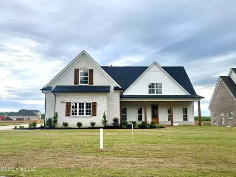 Exterior - 1810 Baisley Dr, Nesbit, MS 38651 photo 3 of 6