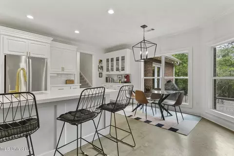 Dining - 124 Dendron Dr, Jackson, MS 39211 photo 3 of 4