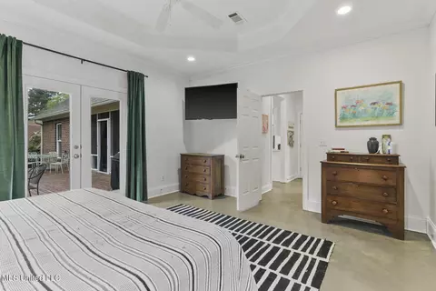 Bedroom - 124 Dendron Dr, Jackson, MS 39211 photo 2 of 4