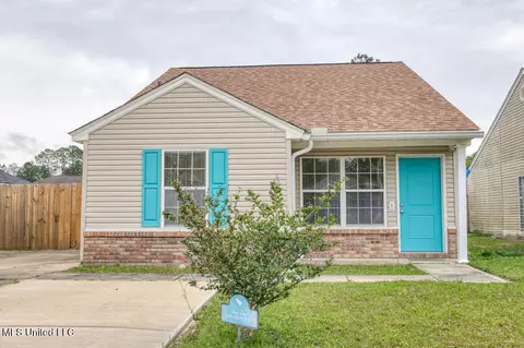 11132 Dede Dr, Gulfport, MS 39503