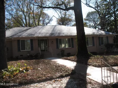 175 Montbrook Dr, Jackson, MS 39206 photo 1