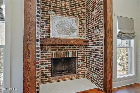 Living - 110 Garrison Way, Flowood, MS 39232 photo 10 of 12