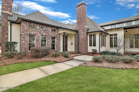 Exterior - 110 Garrison Way, Flowood, MS 39232 photo 13 of 23