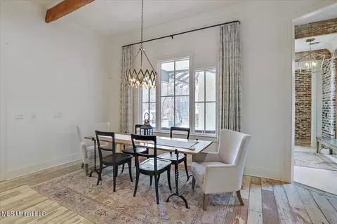 Dining - 110 Garrison Way, Flowood, MS 39232 photo 2 of 5