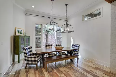 Dining - 110 Garrison Way, Flowood, MS 39232 photo 3 of 5