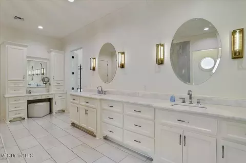 Bath - 110 Garrison Way, Flowood, MS 39232 photo 4 of 15
