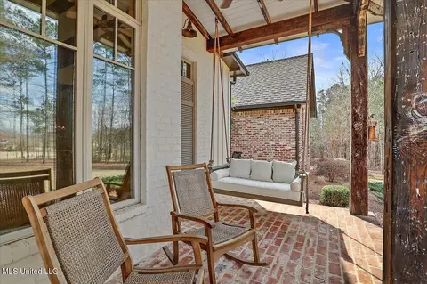 Exterior - 110 Garrison Way, Flowood, MS 39232 photo 5 of 23