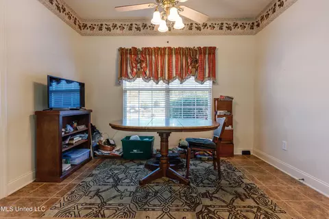 Dining - 121 Brookside Dr, Clinton, MS 39056 photo 3 of 3