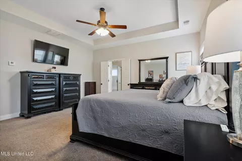 Bedroom - 685 Mcneese Dr, Nesbit, MS 38651 photo 2 of 5