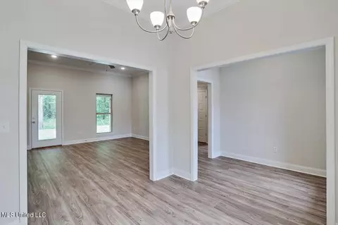 Other - 120 Jasmine Cove Dr, Brandon, MS 39042 photo 6 of 15