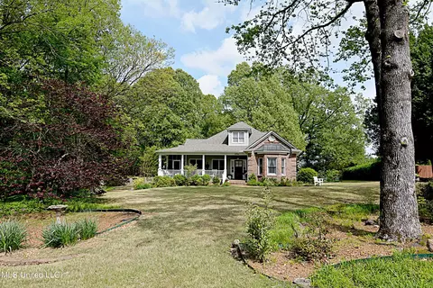 6346 Nellwood Dr, Olive Branch, MS 38654