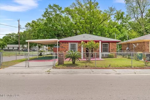 254 Nixon St, Biloxi, MS 39530