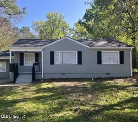 701 Cedarhurst Rd, Jackson, MS 39206