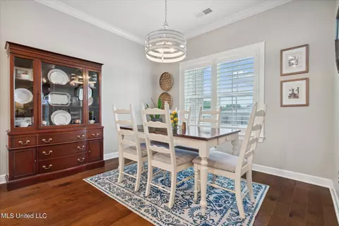 Dining - 1686 Shepherd Dr, Hernando, MS 38632 photo 1 of 2