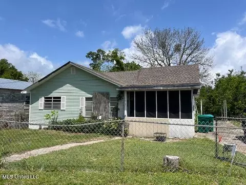 1608 E Railroad St, Gulfport, MS 39501