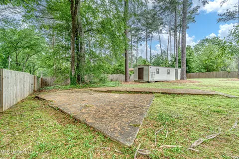 Exterior - 5607 Concord Dr, Jackson, MS 39211 photo 8 of 12