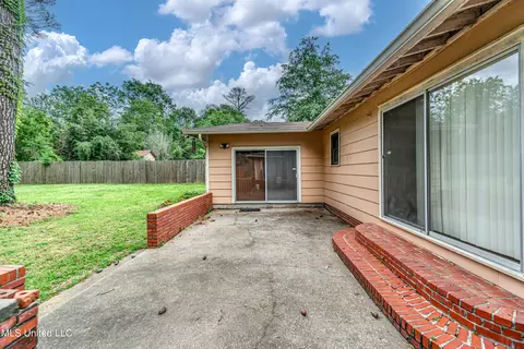 Exterior - 5607 Concord Dr, Jackson, MS 39211 photo 12 of 12