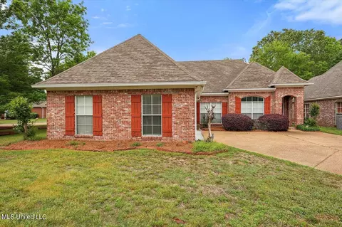 107 Primrose Landing Lndg, Clinton, MS 39056
