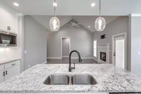 707 Summerfield Dr, Canton, MS 39046 photo 16