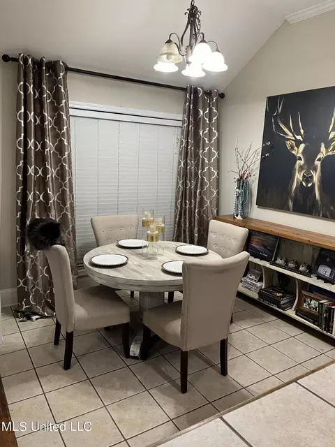 Dining - 104 Old Gin Cv, Madison, MS 39110 photo 2 of 2
